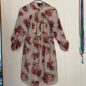 Euc rue 21 floral dress